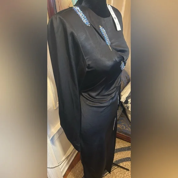 ZARA NEW LEAF SATIN EFFECT DRESS CUT OUT LONG MAXI FITTED SIZE M - Picture 7 of 12